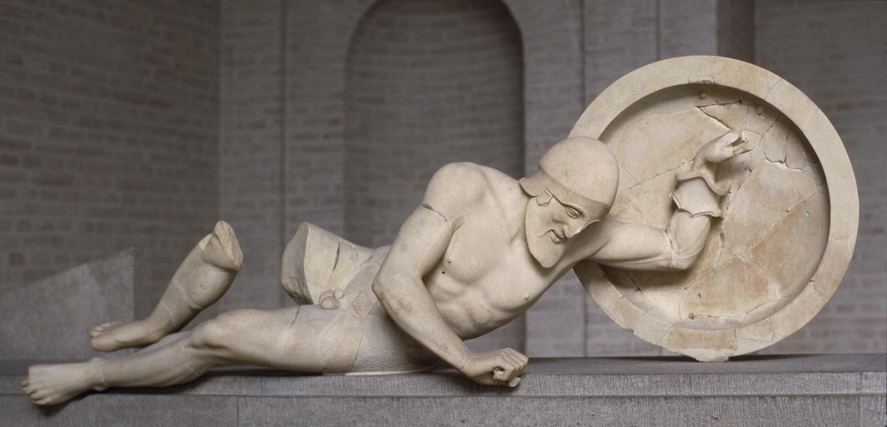 Fallen warrior from the west pediment of the Temple of Aphaia at Aegina, c. 490 BCE. Glyptothek, Munich.